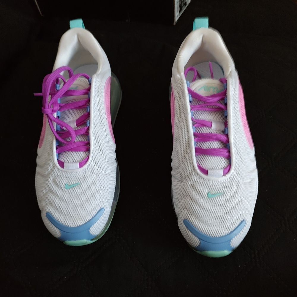Women's Nike Air Max 720